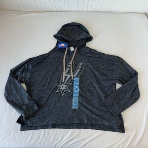 NWT Women’s Spurs Cropped Hoodie